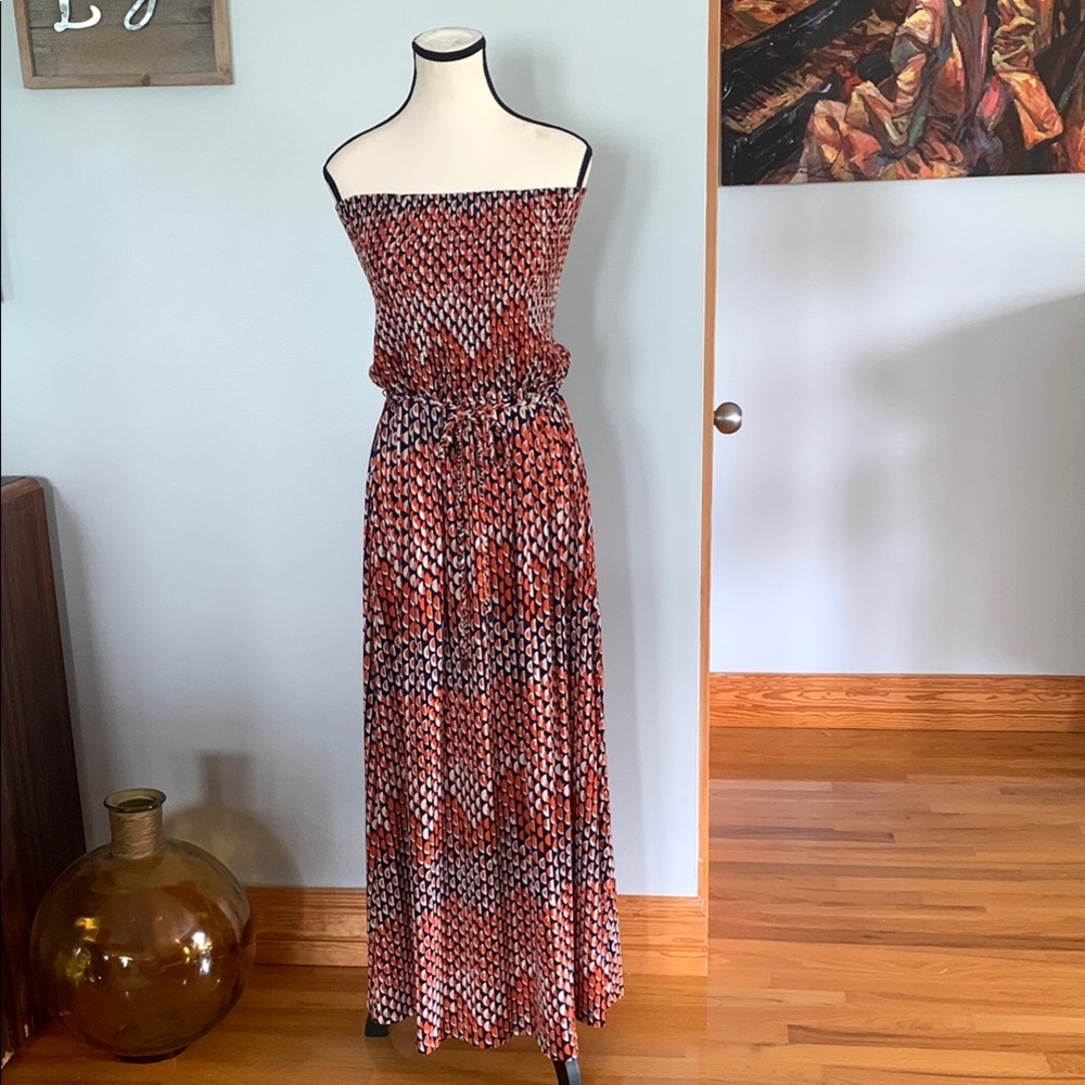 Anne Klein Orange/Navy/White Smocked Strapless Maxi Sundress with belt, Sz L